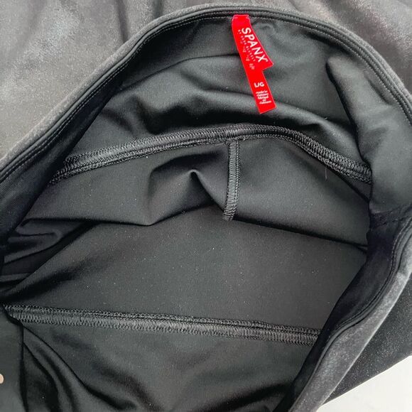 Spanx Faux Leather Leggings Size Large - Picture 9 of 9